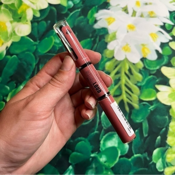 NYX Shine Loud Vegan High Shine Long Lasting Liquid Lipstick Born To Hustle NWT - Picture 15 of 16